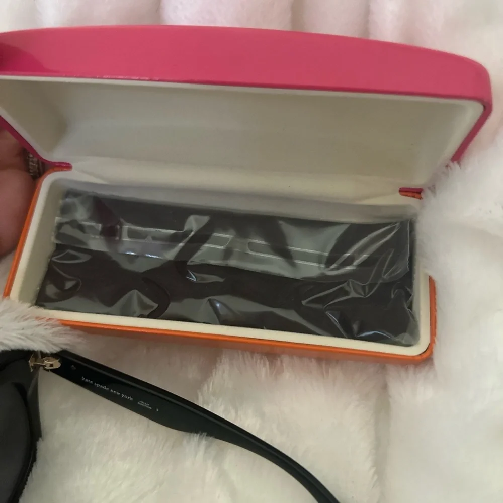 Kate Spade Karleigh sunglasses, black tortoise ombré classic oversized sunnies